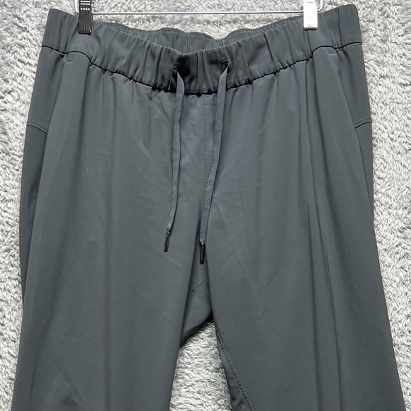 Lululemon Pants Womens 12 Gray On The Fly Crop Stretch Sweat Wicking Running Gym - Picture 2 of 12